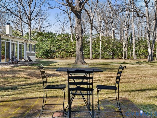 501 Paddington Dr, Midlothian, VA 23114