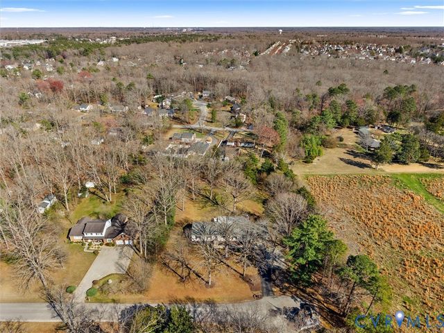 501 Paddington Dr, Midlothian, VA 23114