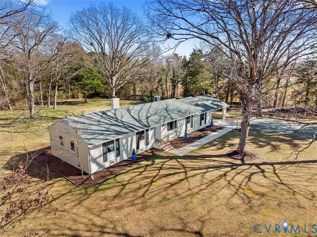 501 Paddington Dr, Midlothian, VA 23114
