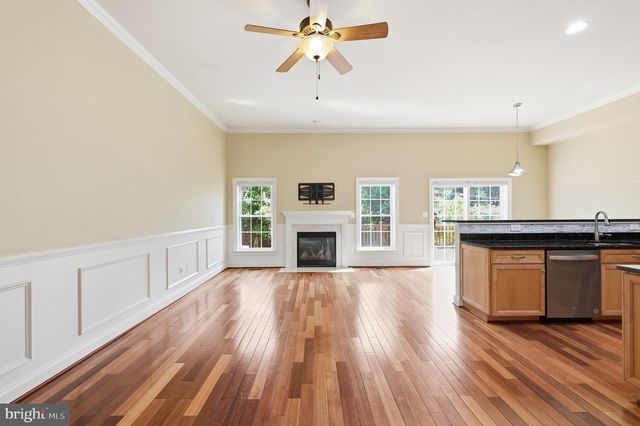 6403 VELLIETY LN, Springfield, VA 22152