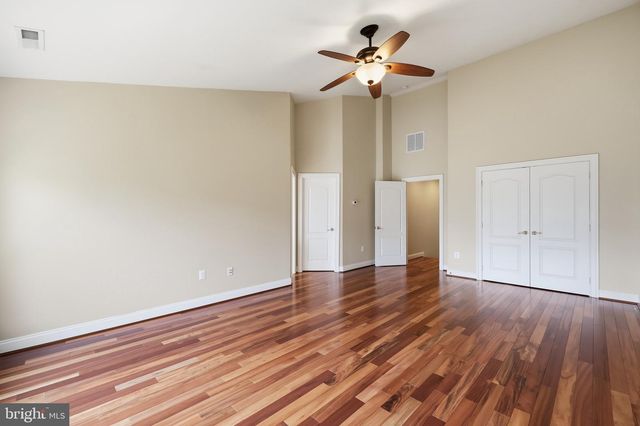 6403 VELLIETY LN, Springfield, VA 22152
