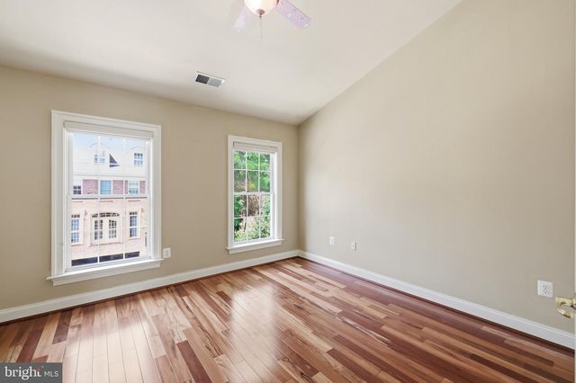 6403 VELLIETY LN, Springfield, VA 22152
