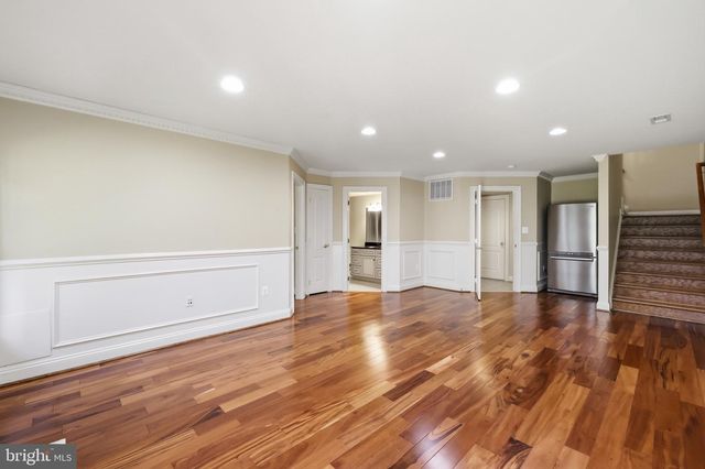 6403 VELLIETY LN, Springfield, VA 22152