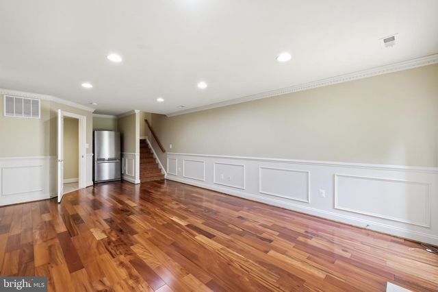 6403 VELLIETY LN, Springfield, VA 22152