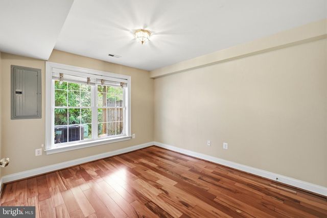 6403 VELLIETY LN, Springfield, VA 22152