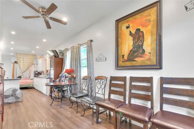 6915 Bonsallo, Lake Los Angeles, CA 90044