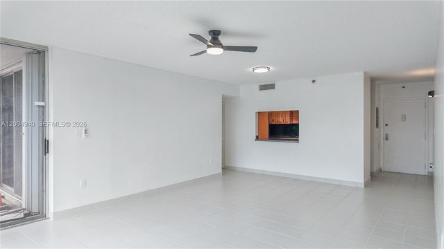 1700 NW N River Dr 106, Miami, FL 33125