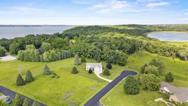 W2608 Menominee Drive, Markesan, WI 53968