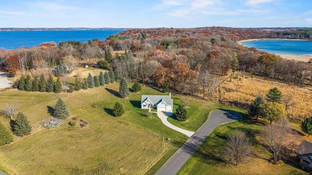 W2608 Menominee Drive, Markesan, WI 53968