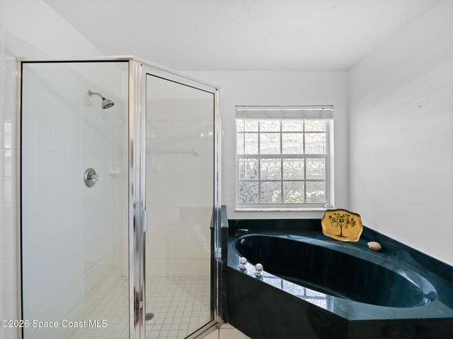 107 Larchmont Terrace W, Sebastian, FL 32958