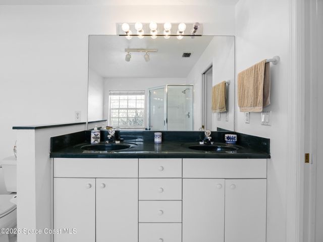 107 Larchmont Terrace W, Sebastian, FL 32958