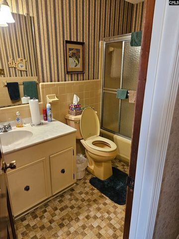 303 Carlisle Avenue, Winnsboro, SC 29180