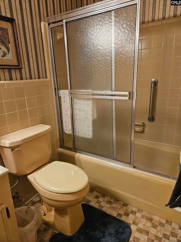 303 Carlisle Avenue, Winnsboro, SC 29180