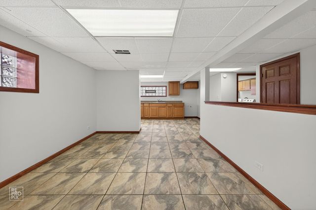 502 E Memorial Road, Bensenville, IL 60106