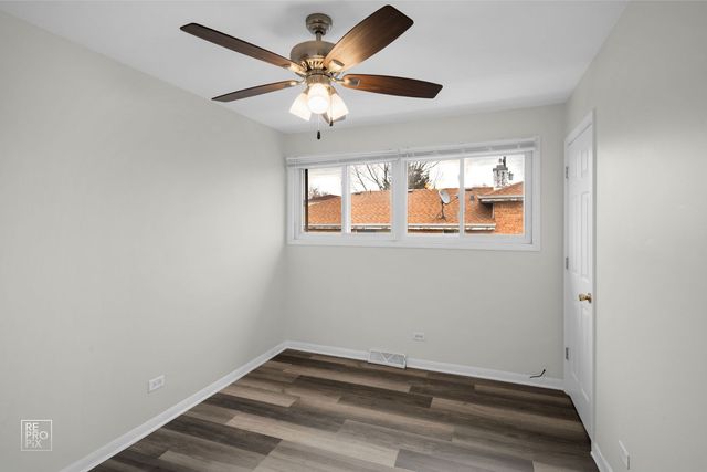 502 E Memorial Road, Bensenville, IL 60106