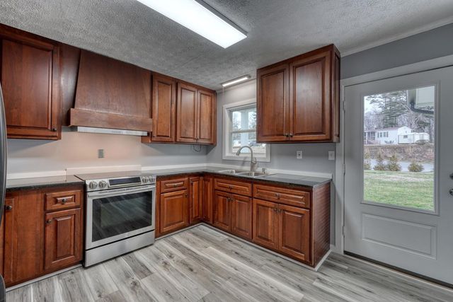 16 Antioch Church Road, Blairsville, GA 30512