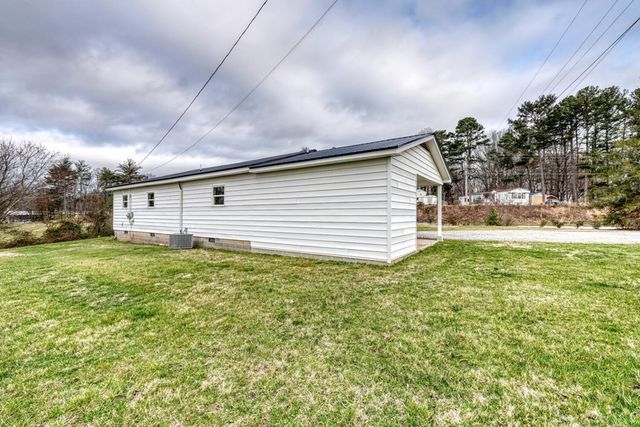 16 Antioch Church Road, Blairsville, GA 30512