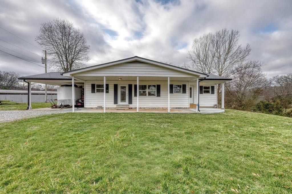 16 Antioch Church Road, Blairsville, GA 30512