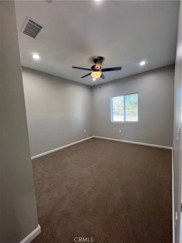 40546 172nd Street East, Lake Los Angeles, CA 93525