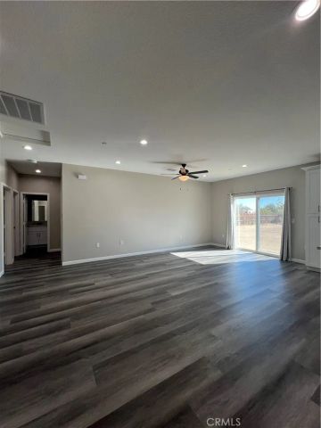 40546 172nd Street East, Lake Los Angeles, CA 93525