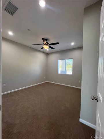 40546 172nd Street East, Lake Los Angeles, CA 93525
