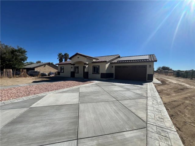 40546 172nd Street East, Lake Los Angeles, CA 93525