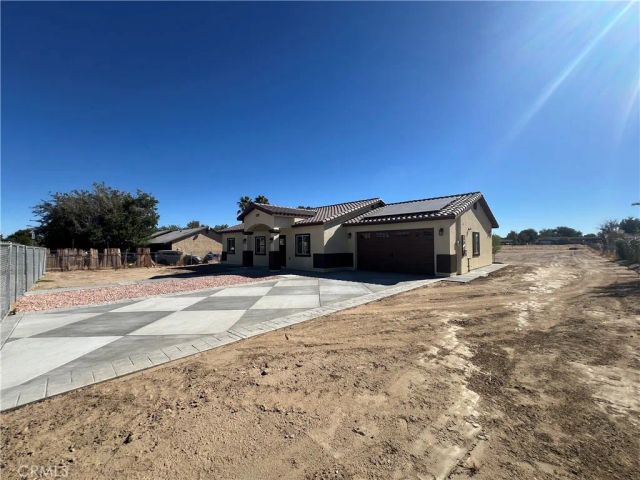 40546 172nd Street East, Lake Los Angeles, CA 93525