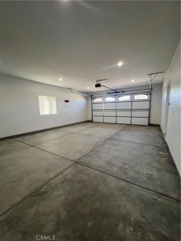 40546 172nd Street East, Lake Los Angeles, CA 93525