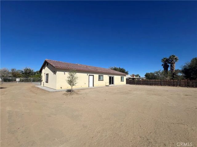 40546 172nd Street East, Lake Los Angeles, CA 93525