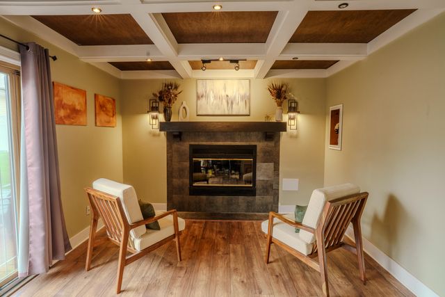 405 E Chicago Street, Valparaiso, IN 46383