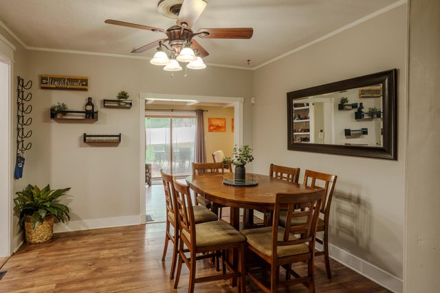 405 E Chicago Street, Valparaiso, IN 46383