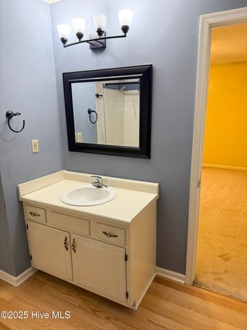 2907 Cedar Creek Road E, Greenville, NC 27834