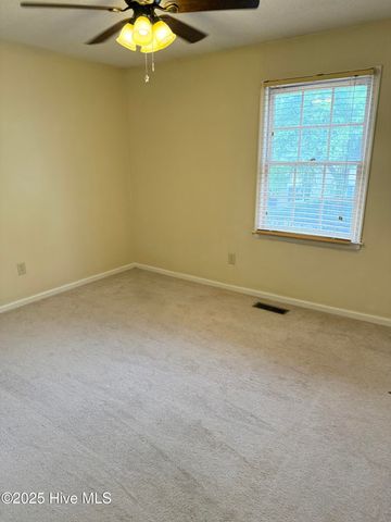 2907 Cedar Creek Road E, Greenville, NC 27834