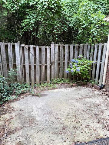 2907 Cedar Creek Road E, Greenville, NC 27834