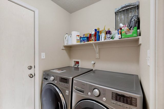 3717 LUCID MEADOWS Drive NE, Rio Rancho, NM 87144