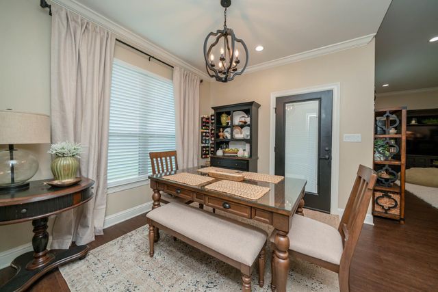 4521 Windsor Park Lane, Kilgore, TX 75662