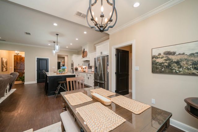 4521 Windsor Park Lane, Kilgore, TX 75662