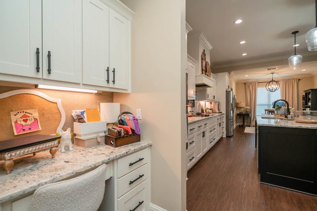 4521 Windsor Park Lane, Kilgore, TX 75662