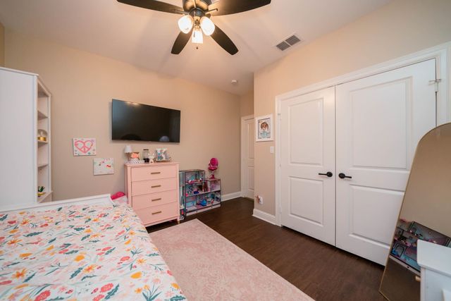 4521 Windsor Park Lane, Kilgore, TX 75662