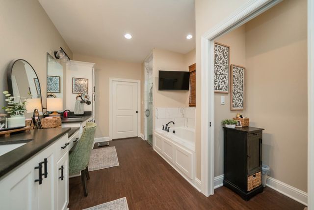 4521 Windsor Park Lane, Kilgore, TX 75662