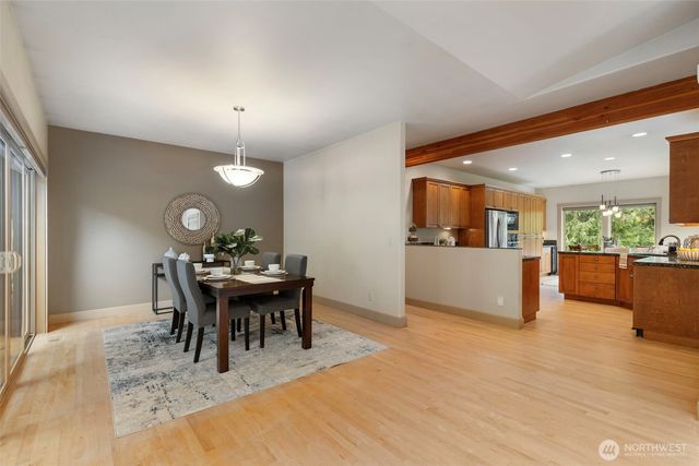 382 Windship Drive, Port Townsend, WA 98368