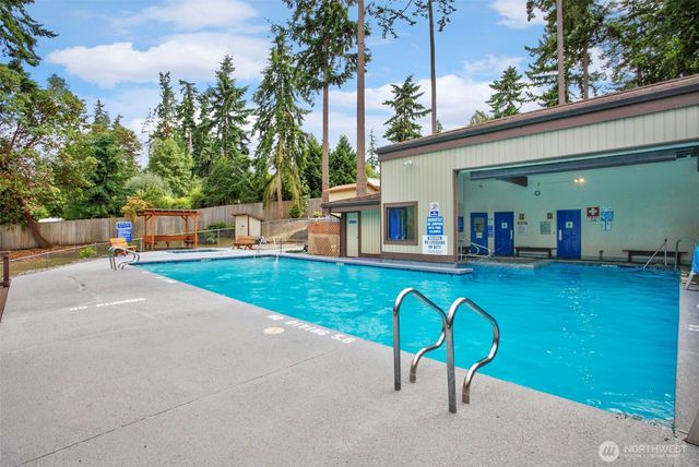 382 Windship Drive, Port Townsend, WA 98368