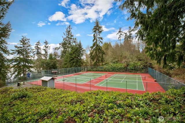 382 Windship Drive, Port Townsend, WA 98368