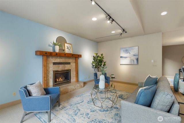 382 Windship Drive, Port Townsend, WA 98368
