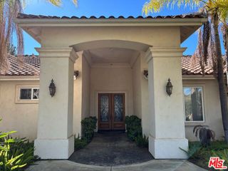 3255 Canonita Drive, Fallbrook, CA 92028