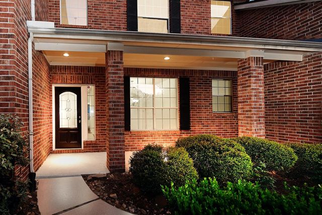 46 S April Mist Circle, Conroe, TX 77385