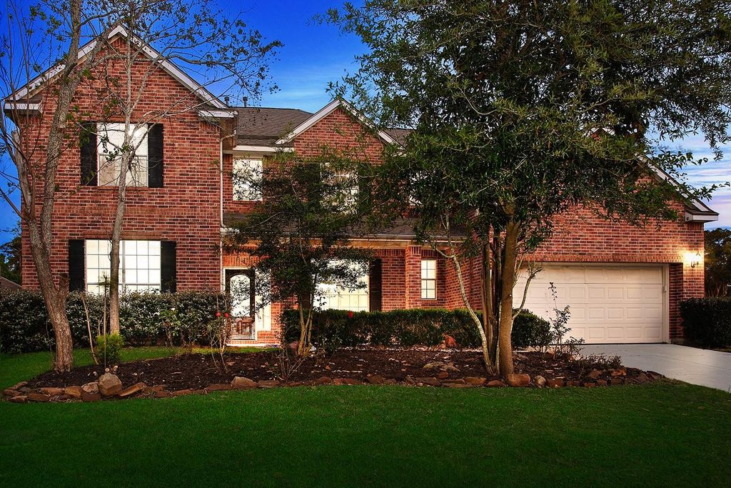 46 S April Mist Circle, Conroe, TX 77385