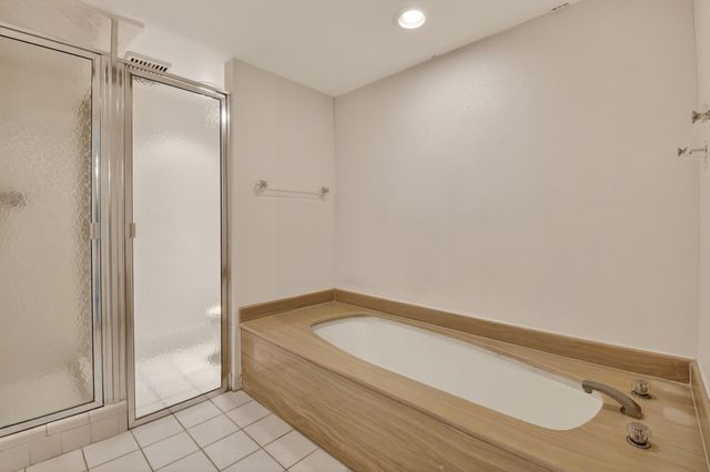 100 Sunrise Avenue 308, Palm Beach, FL 33480