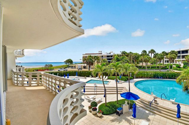 100 Sunrise Avenue 308, Palm Beach, FL 33480