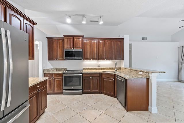 2537 COACHBRIDGE COURT, Oviedo, FL 32766